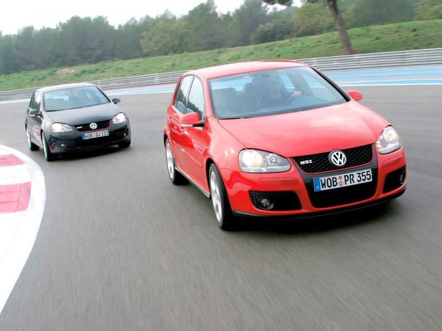  Volkswagen Golf GTi 2005 года  (фото 113 из 135)